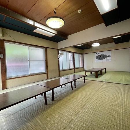 素泊まり民宿とみや Oshima Екстер'єр фото