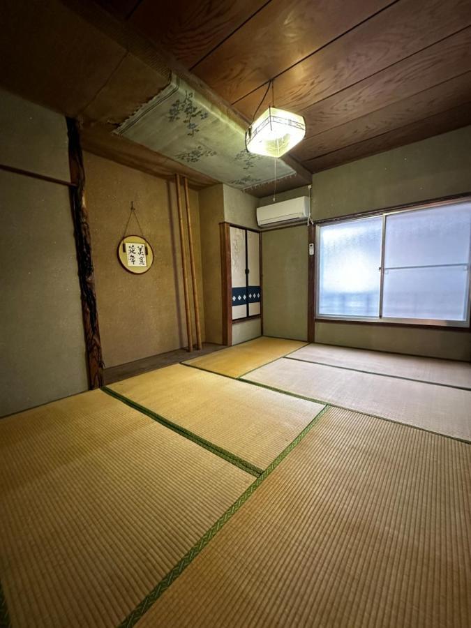 素泊まり民宿とみや Oshima Екстер'єр фото